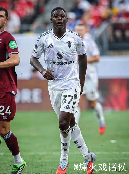 电讯报:超过10家球队想签梅努;曼联内部对阿莫林态度担忧 电讯报:超过10家球队想签梅努;曼联内部对阿莫林态度担忧