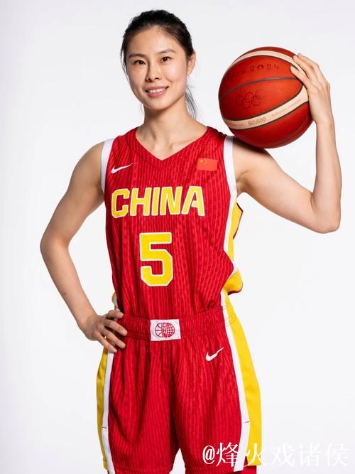 中国女篮66比94不敌澳大利亚 王思雨21分 中国女篮66比94不敌澳大利亚 王思雨21分