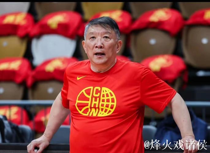 宫鲁鸣分管男篮备战工作 CBA恢复全员体测 宫鲁鸣分管男篮备战工作 CBA恢复全员体测