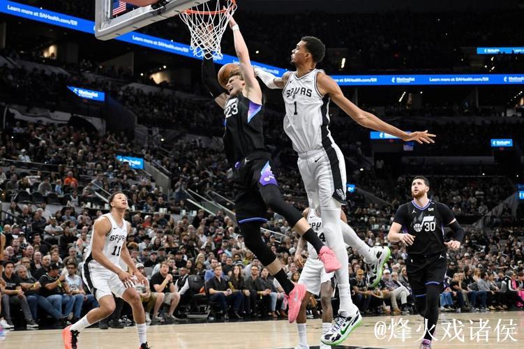 马尔卡宁29分文班亚马空砍32+7 爵士终结马刺八连胜 马尔卡宁29分文班亚马空砍32+7 爵士终结马刺八连胜