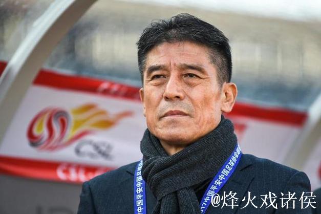 李章洙：中国足球条件变好了但没进步，韩国一块场地几个队用