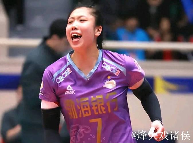 暂不启用刘立雯改用杨艺,天津女排自由人之变,主帅陈方如何考量 暂不启用刘立雯改用杨艺,天津女排自由人之变,主帅陈方如何考量