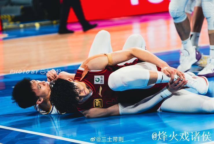 曾凡博14分首钢胜宁波 张宁12分山西胜四川 曾凡博14分首钢胜宁波 张宁12分山西胜四川